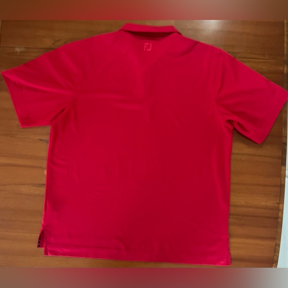 ⛳️ FootJoy Red Performance Golf Polo Shirt XL Sandwich Hollows Cape Cod - Picture 8 of 9